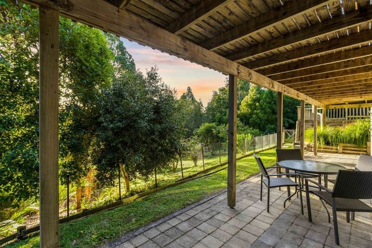 Photo of property in 105 Bodhisattva Road, Waitoki, Silverdale, 0994