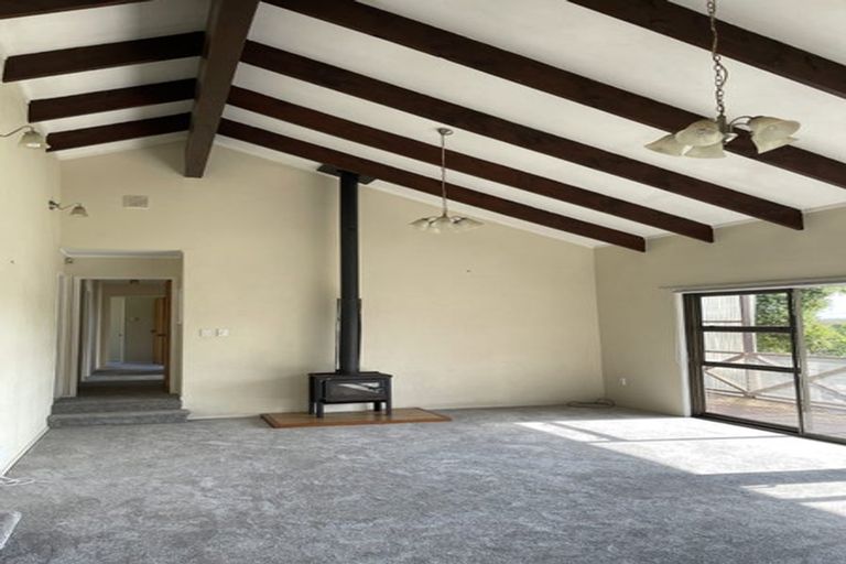 Photo of property in 39 Mack Place, Red Hill, Papakura, 2110