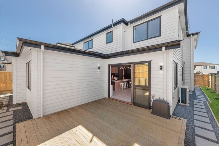 Photo of property in 31 Bushfield Drive, Flat Bush, Auckland, 2019