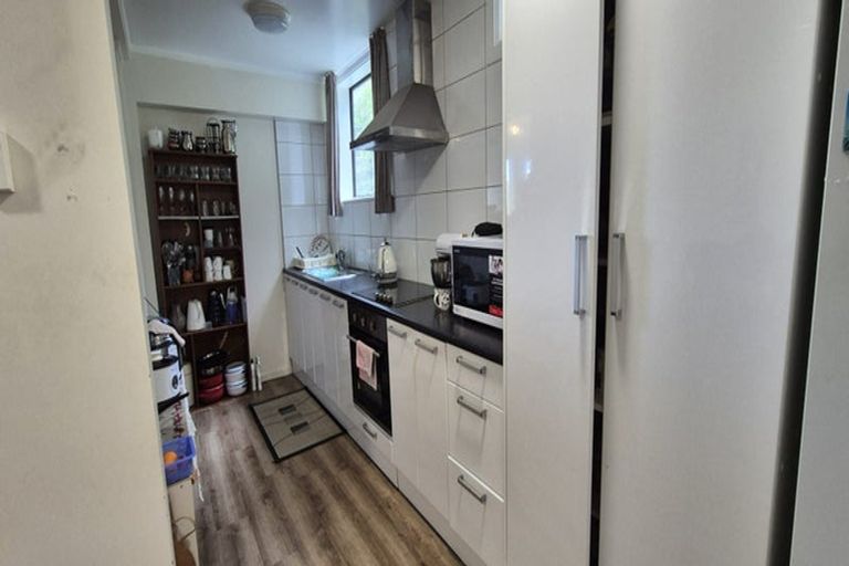 Photo of property in 5 Monarch Avenue, Hillcrest, Auckland, 0627