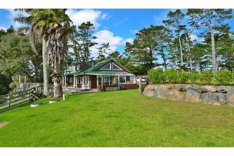Photo of property in 72 Fiddlers Hill Road, Puhoi, Warkworth, 0994