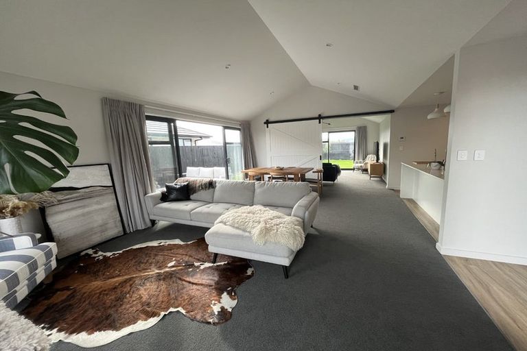 Photo of property in 33 Kaitorete Drive, Lincoln, 7608