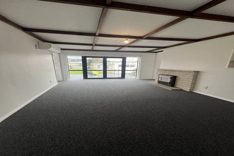 Photo of property in 5 Waldie Grove, Avalon, Lower Hutt, 5011