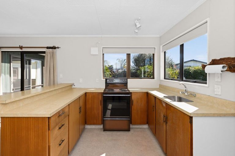 Photo of property in 30a Donegal Crescent, Tamatea, Napier, 4112
