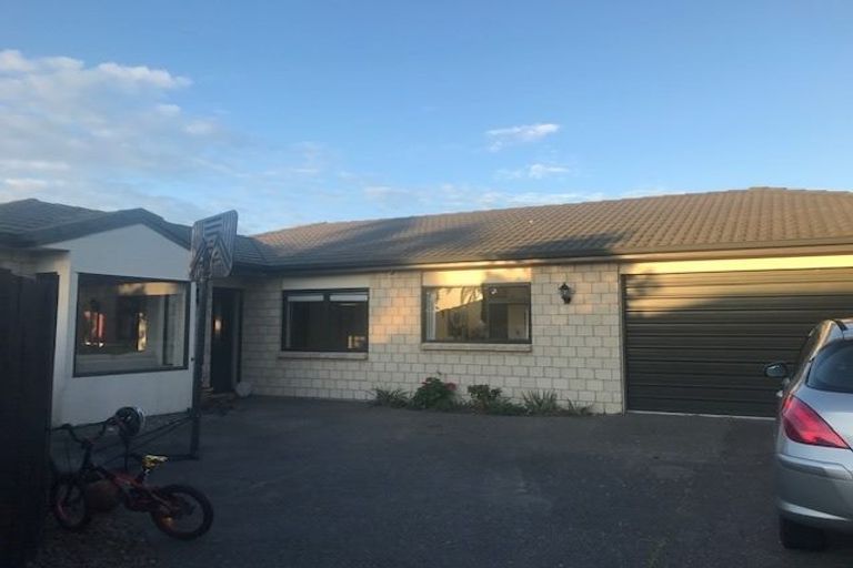Photo of property in 18 Sarah Place, Papamoa Beach, Papamoa, 3118