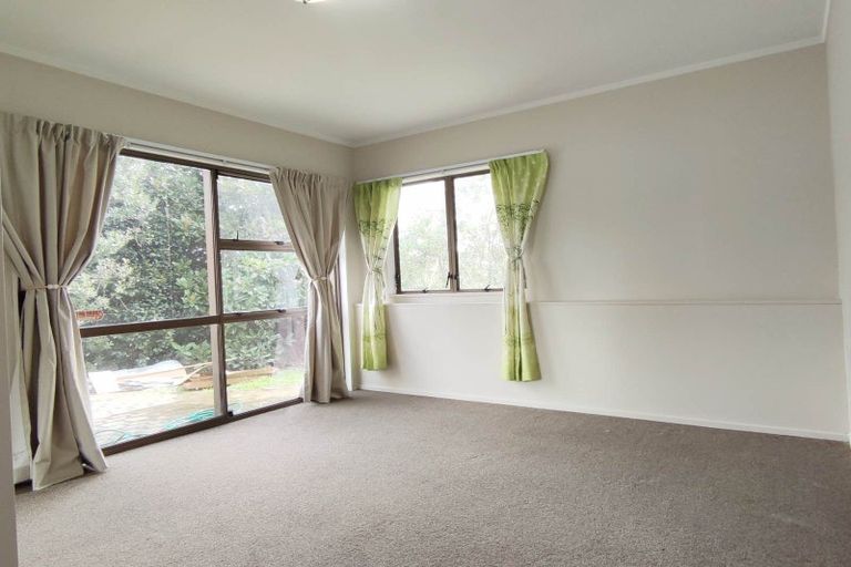 Photo of property in 41 Kennedy Avenue, Forrest Hill, Auckland, 0620