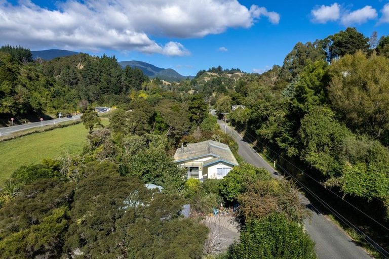 Photo of property in 7 Teal Valley Road, Hira, Nelson, 7071