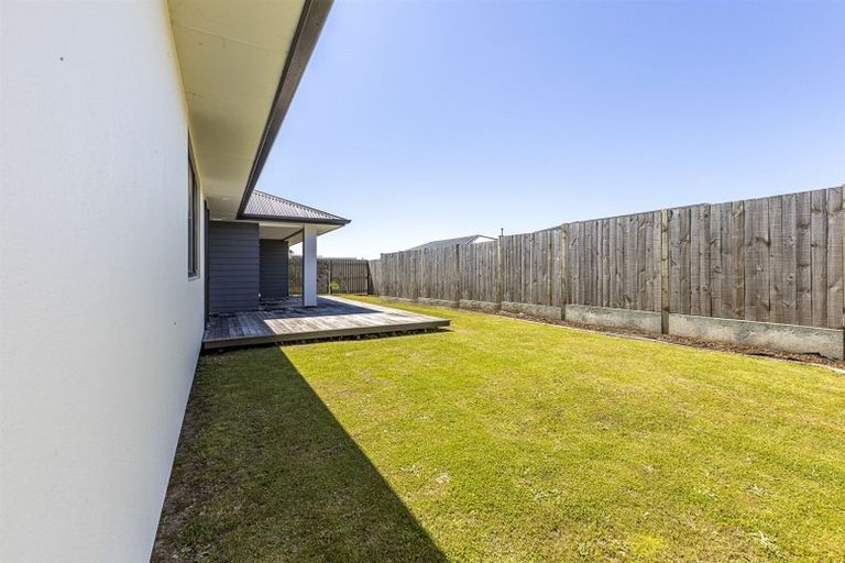 Photo of property in 4 Silicon Way, Fitzherbert, Palmerston North, 4410
