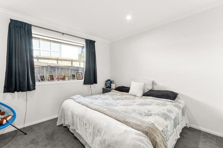 Photo of property in 210 Waikite Road, Welcome Bay, Tauranga, 3175