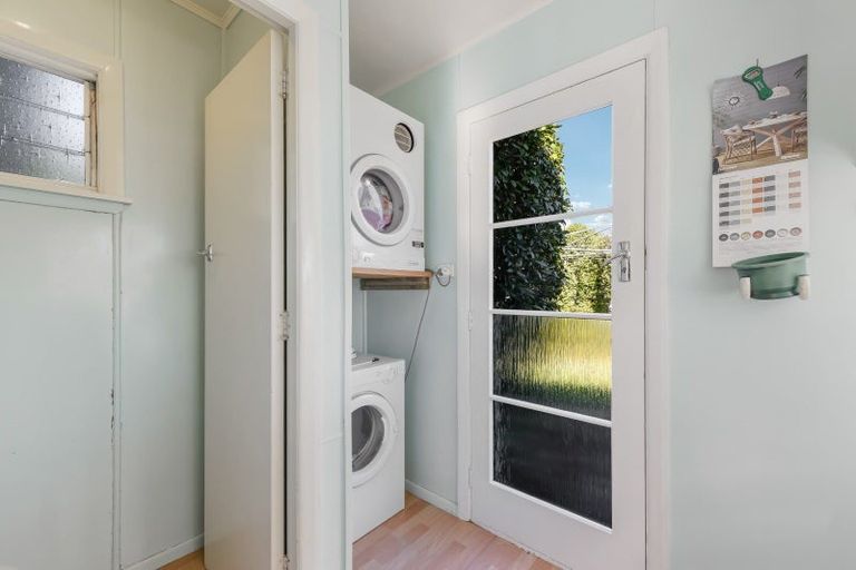 Photo of property in 19 Tipahi Street, Nelson South, Nelson, 7010