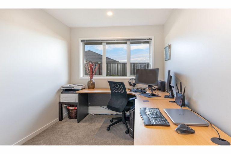Photo of property in 19 Heney Street, Kaiapoi, 7630