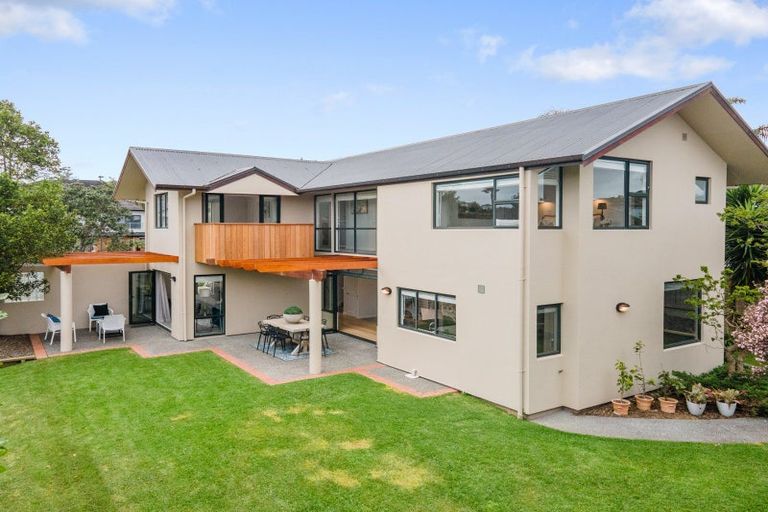 Photo of property in 37 Westerham Drive, Dannemora, Auckland, 2016