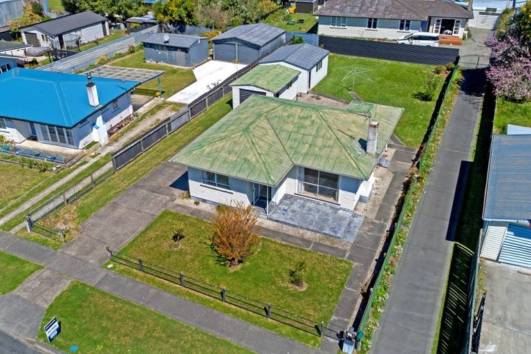 Photo of property in 28 Gordon Street, Mangapapa, Gisborne, 4010