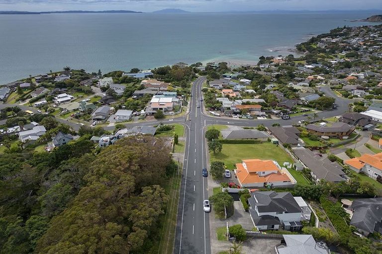 Photo of property in 1211 Whangaparaoa Road, Gulf Harbour, Whangaparaoa, 0930