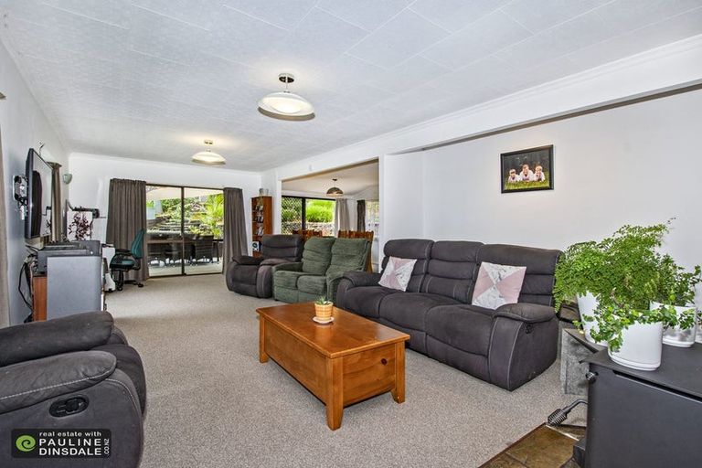 Photo of property in 17 Granfield Place, Te Kamo, Whangarei, 0112