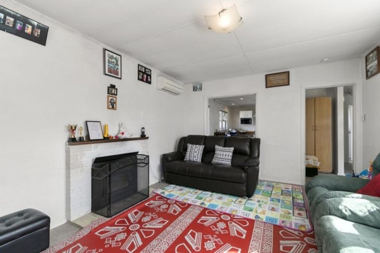 Photo of property in 35 Frederick Street, Wainuiomata, Lower Hutt, 5014