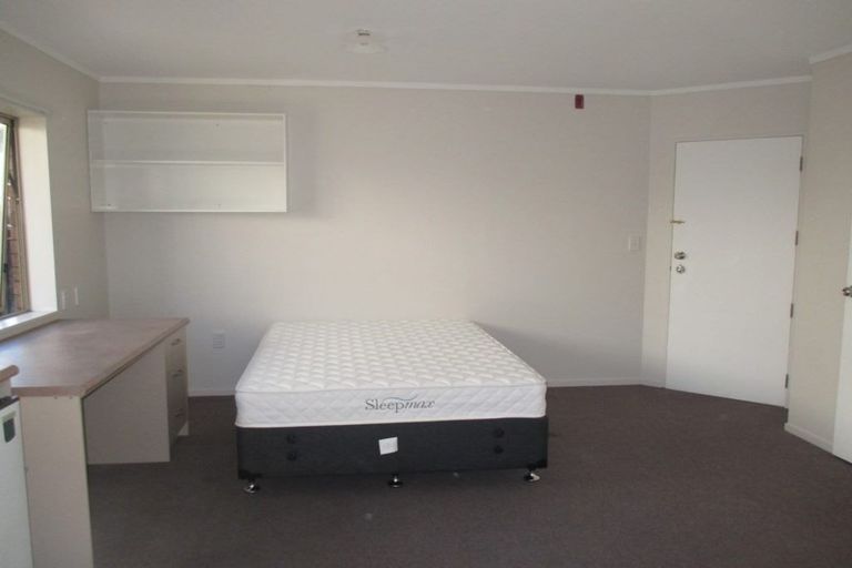 Photo of property in 12/5 Inverness Avenue, Hamilton East, Hamilton, 3216