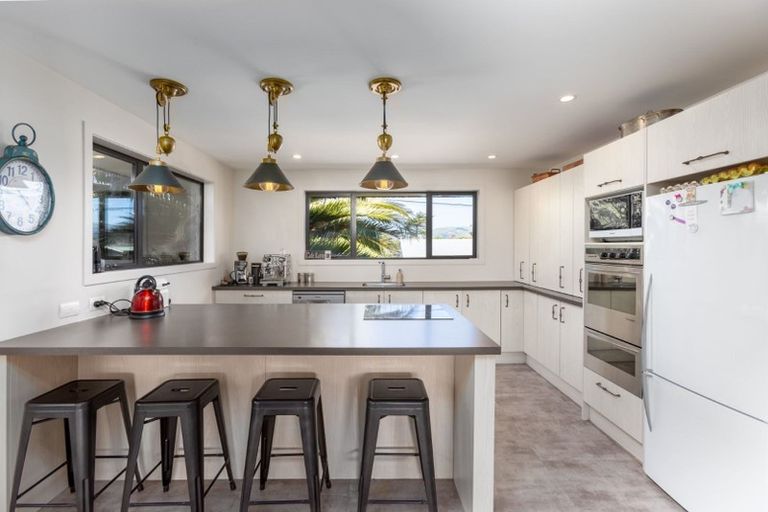 Photo of property in 22 Sandra Street, South New Brighton, Christchurch, 8062