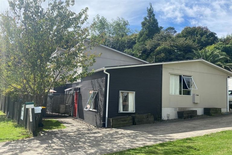 Photo of property in 57a Dingadee Street, Welcome Bay, Tauranga, 3112