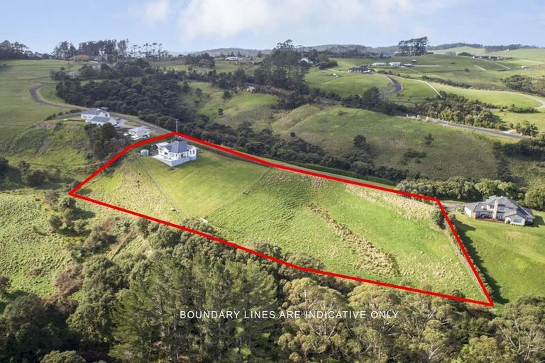 Photo of property in 616c Peak Road, Helensville, 0875
