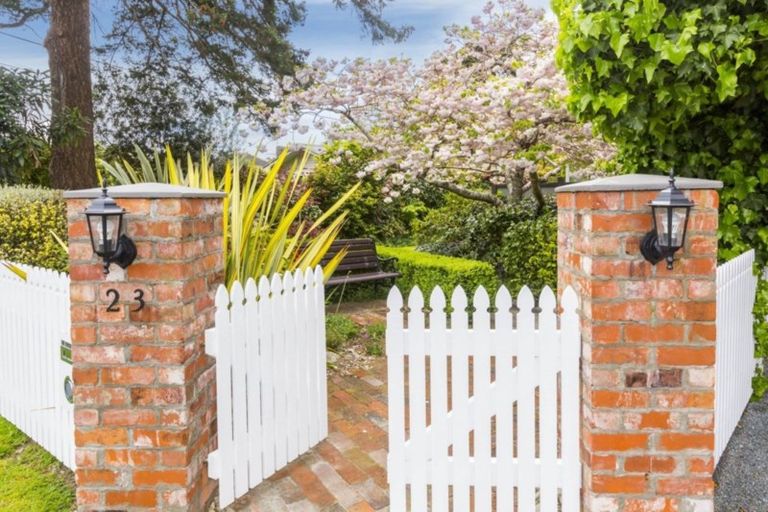 Photo of property in 23 Cruickshank Road, Clouston Park, Upper Hutt, 5018