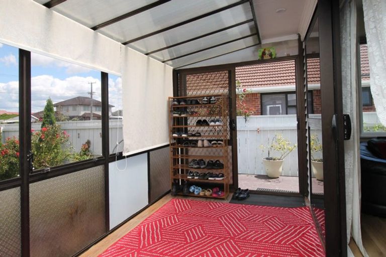 Photo of property in 46a Ranfurly Road, Papatoetoe, Auckland, 2104