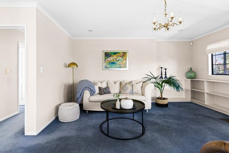 Photo of property in 46 Lucknow Road, Havelock North, 4130