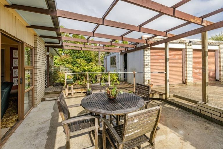 Photo of property in 57 Kemp Road, Kerikeri, 0230