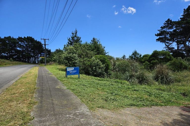 Photo of property in 870 Hokio Beach Road, Hokio Beach, Levin, 5571