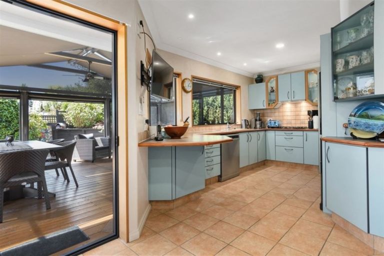 Photo of property in 3 Caernarvon Rise, Bethlehem, Tauranga, 3110