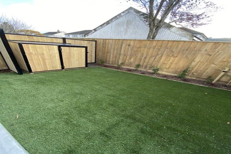 Photo of property in 6/7 Milne Crescent, Taita, Lower Hutt, 5011