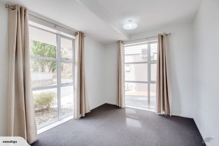 Photo of property in 3a Anderson Terrace, Mount Cook, Wellington, 6021