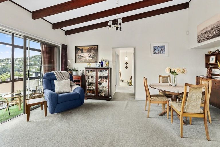 Photo of property in 31 Winston Street, Crofton Downs, Wellington, 6035