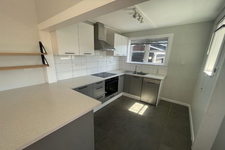 Photo of property in 923 High Street, Avalon, Lower Hutt, 5011