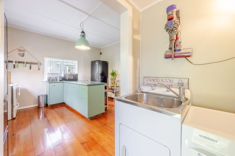 Photo of property in 1/7 Burness Road, Greenmeadows, Napier, 4112