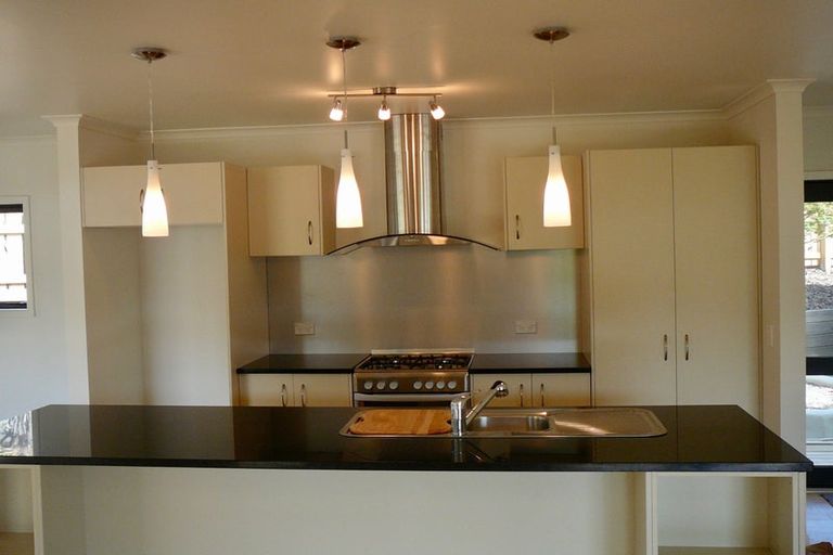 Photo of property in 18 Glover Place, Onerahi, Whangarei, 0110