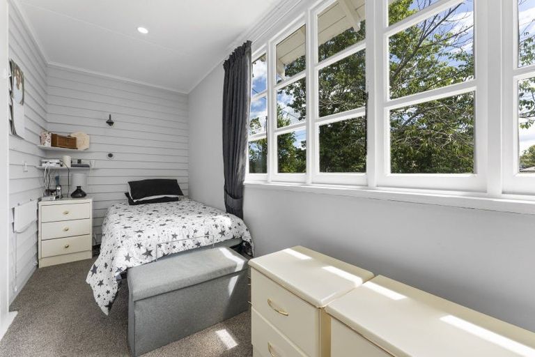 Photo of property in 17 Halls Road, Pahiatua, 4910