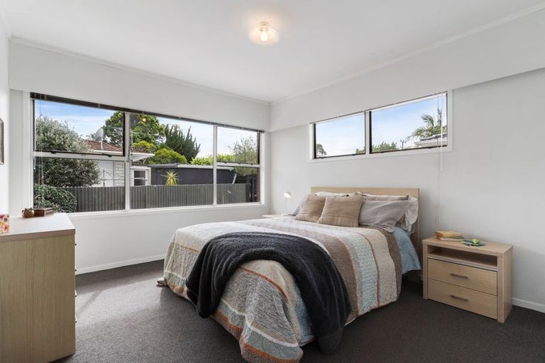 Photo of property in 3/39 Eversleigh Road, Belmont, Auckland, 0622