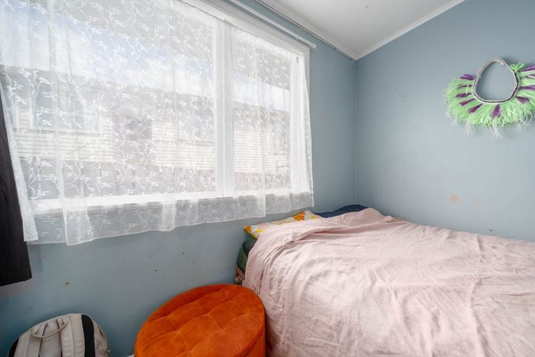 Photo of property in 11 Rangituhi Crescent, Takapuwahia, Porirua, 5022