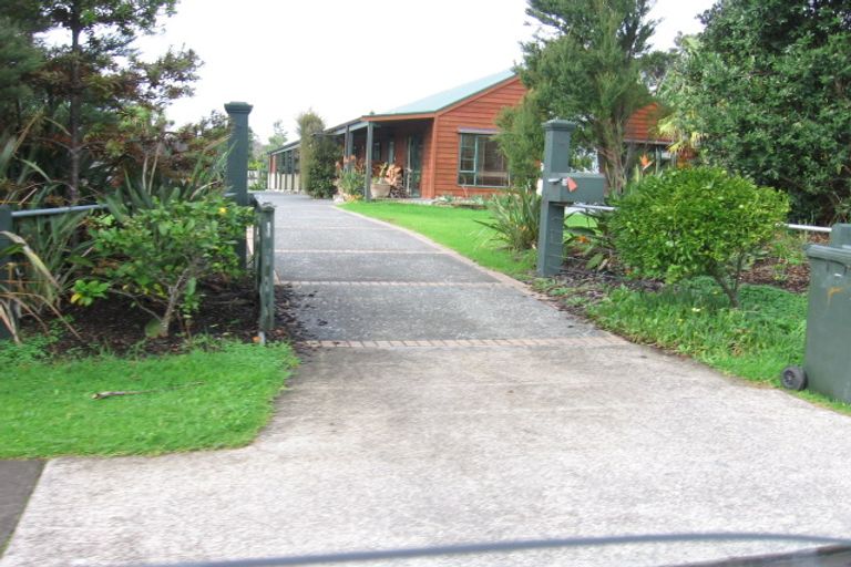 Photo of property in 3 Greenhithe Road, Greenhithe, Auckland, 0632