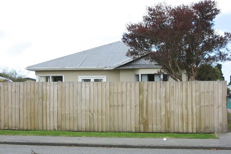 Photo of property in 64 Ayers Street, Rangiora, 7400