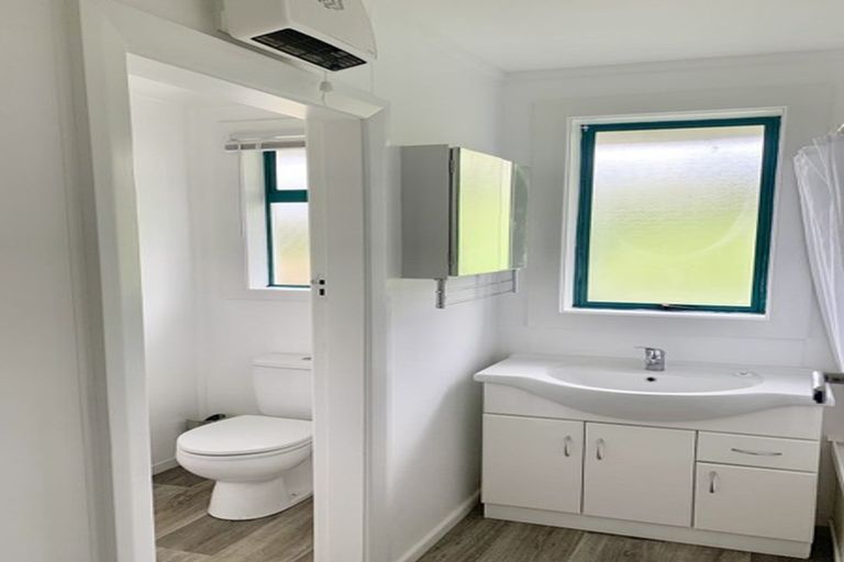 Photo of property in 11 Jane Street, Macandrew Bay, Dunedin, 9014