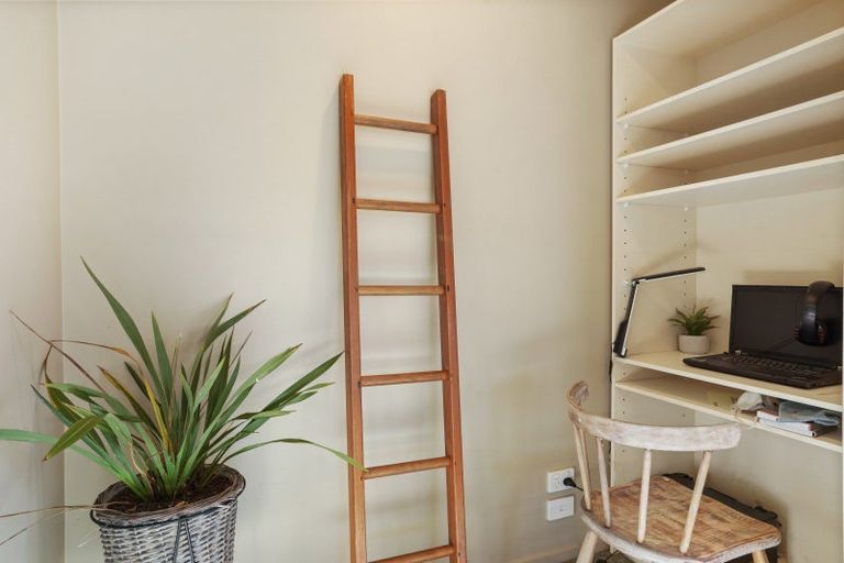 Photo of property in 17 Kiwi Avenue, Waikuku Beach, 7473