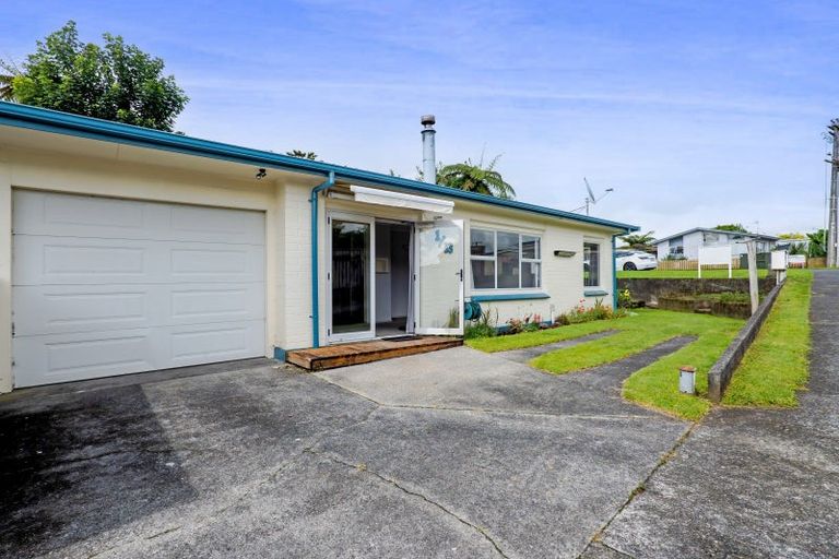 Photo of property in 33a Maire Street, Inglewood, 4330