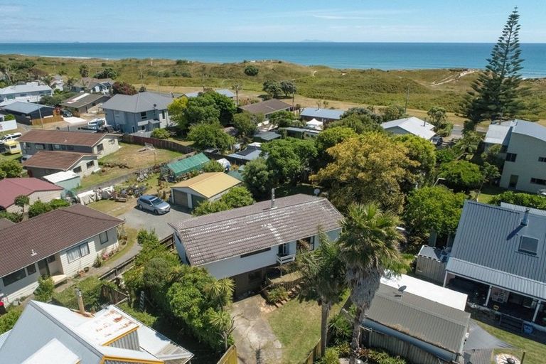 Photo of property in 107b Dickson Road, Papamoa Beach, Papamoa, 3118