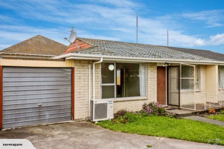 Photo of property in 2/32 Elizabeth Street, Riccarton, Christchurch, 8041
