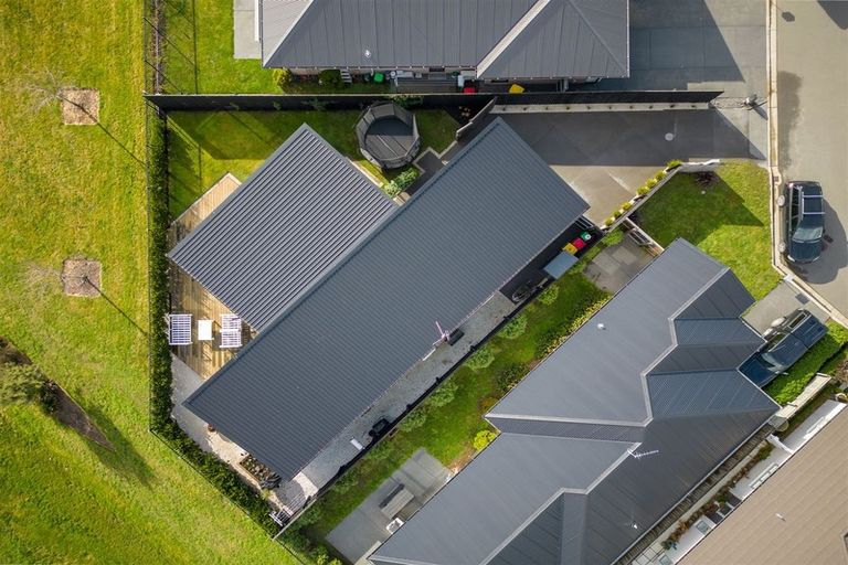 Photo of property in 11 Blaenavon Place, Halswell, Christchurch, 8025