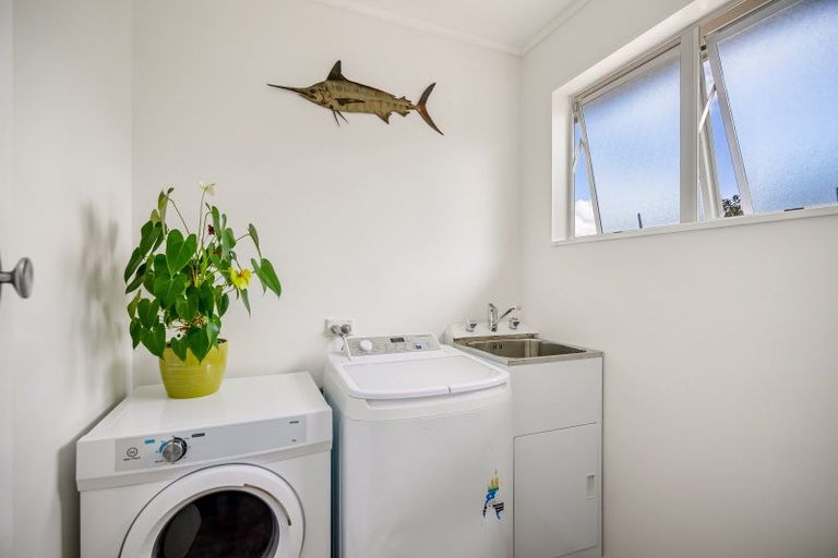 Photo of property in 33 Kohe Street, Parahaki, Whangarei, 0112