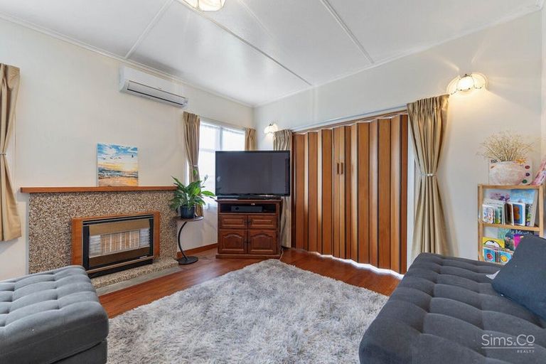 Photo of property in 96 Portal Street, Durie Hill, Whanganui, 4500