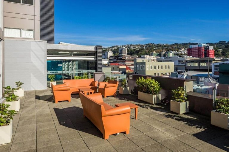 Photo of property in The Wellington Suites, 384/233 Cuba Street, Te Aro, Wellington, 6011